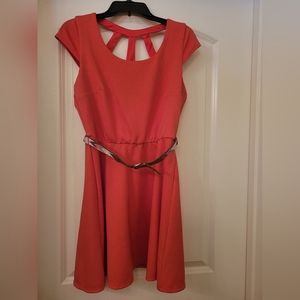 IZ Byer peach dress, with belt - L